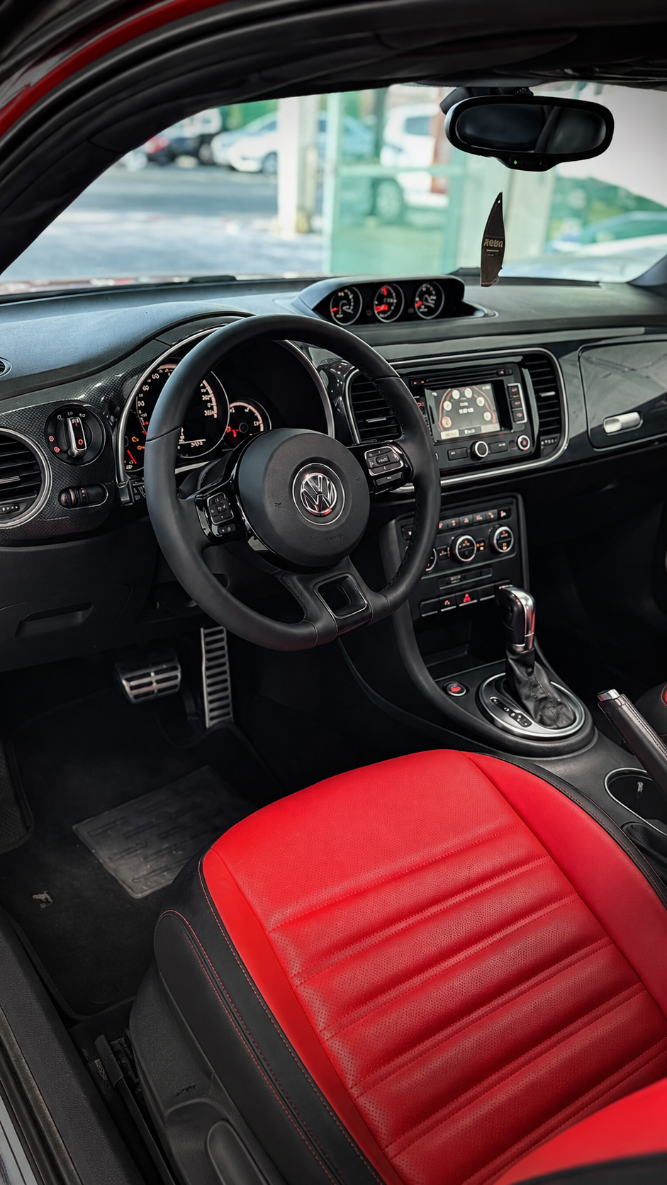 Volkswagen Beetle · Cockpit