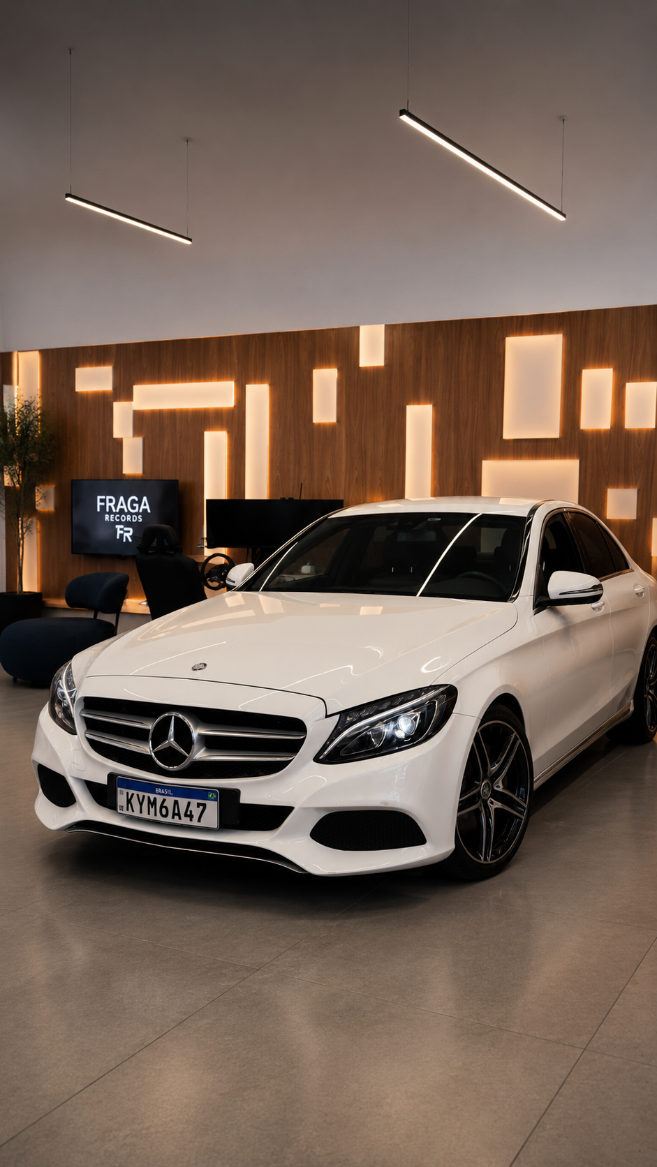 Mercedes C-Class · Showroom
