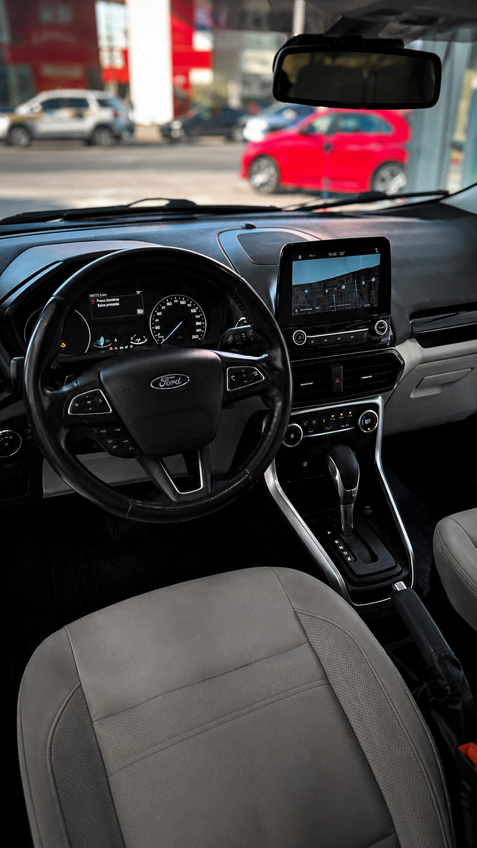 Ford EcoSport · Cockpit